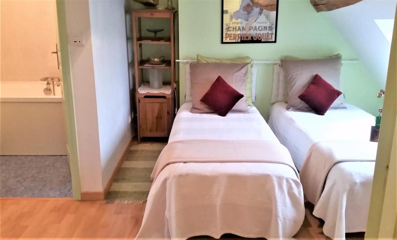 Doubs Sejour - Chambres Avec Petits Dejeuners En Suppl Verdun-sur-le-Doubs Exteriér fotografie