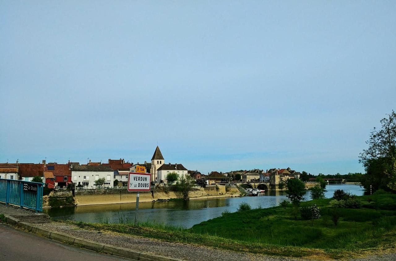 Doubs Sejour - Chambres Avec Petits Dejeuners En Suppl Verdun-sur-le-Doubs Exteriér fotografie